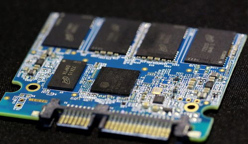 為3D渲染與平面設(shè)計(jì)選擇顯卡 硬件開發(fā)者的專業(yè)指南